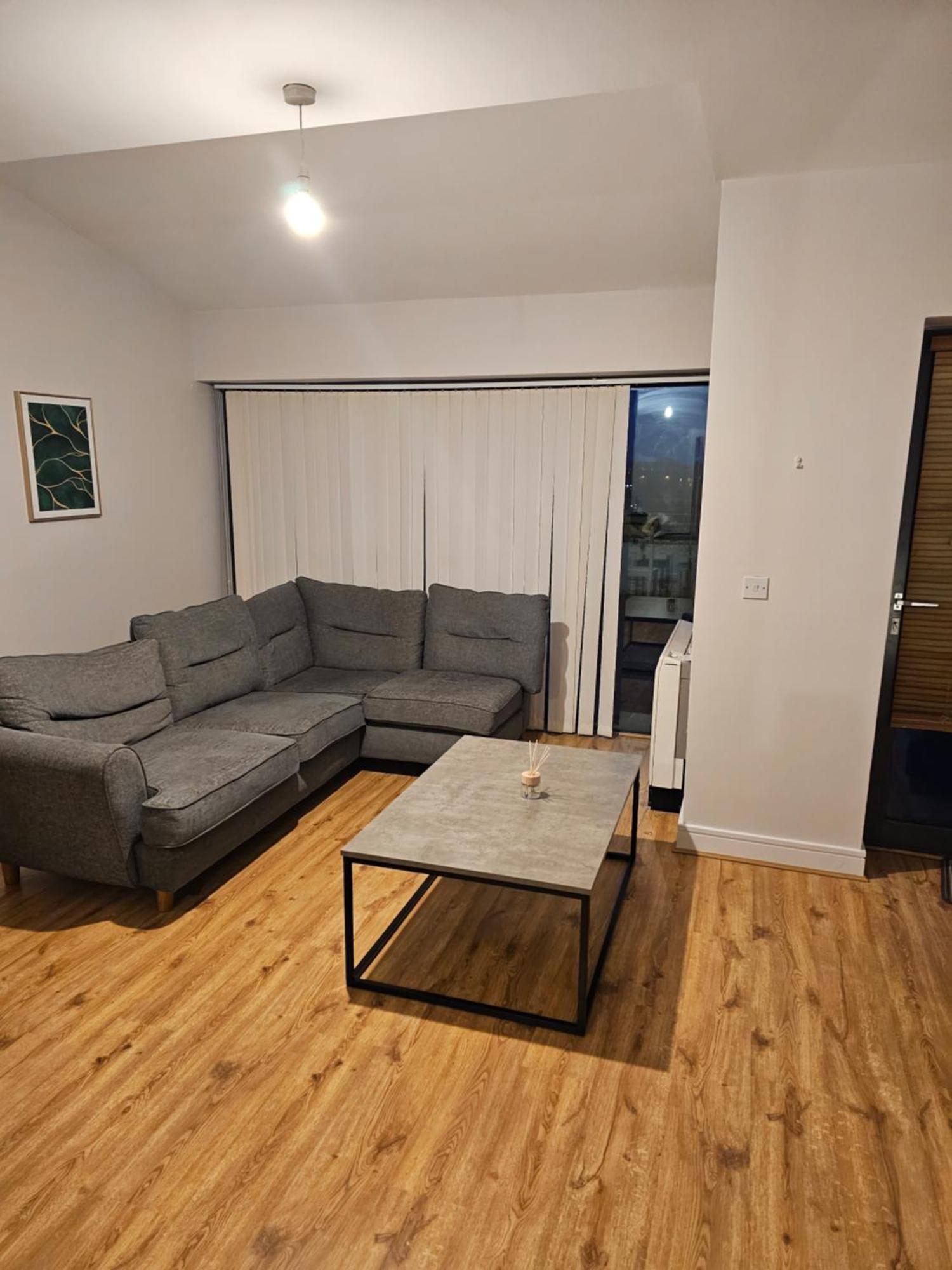 Cozy 2 Bedroom Apartment 基尔根尼 外观 照片