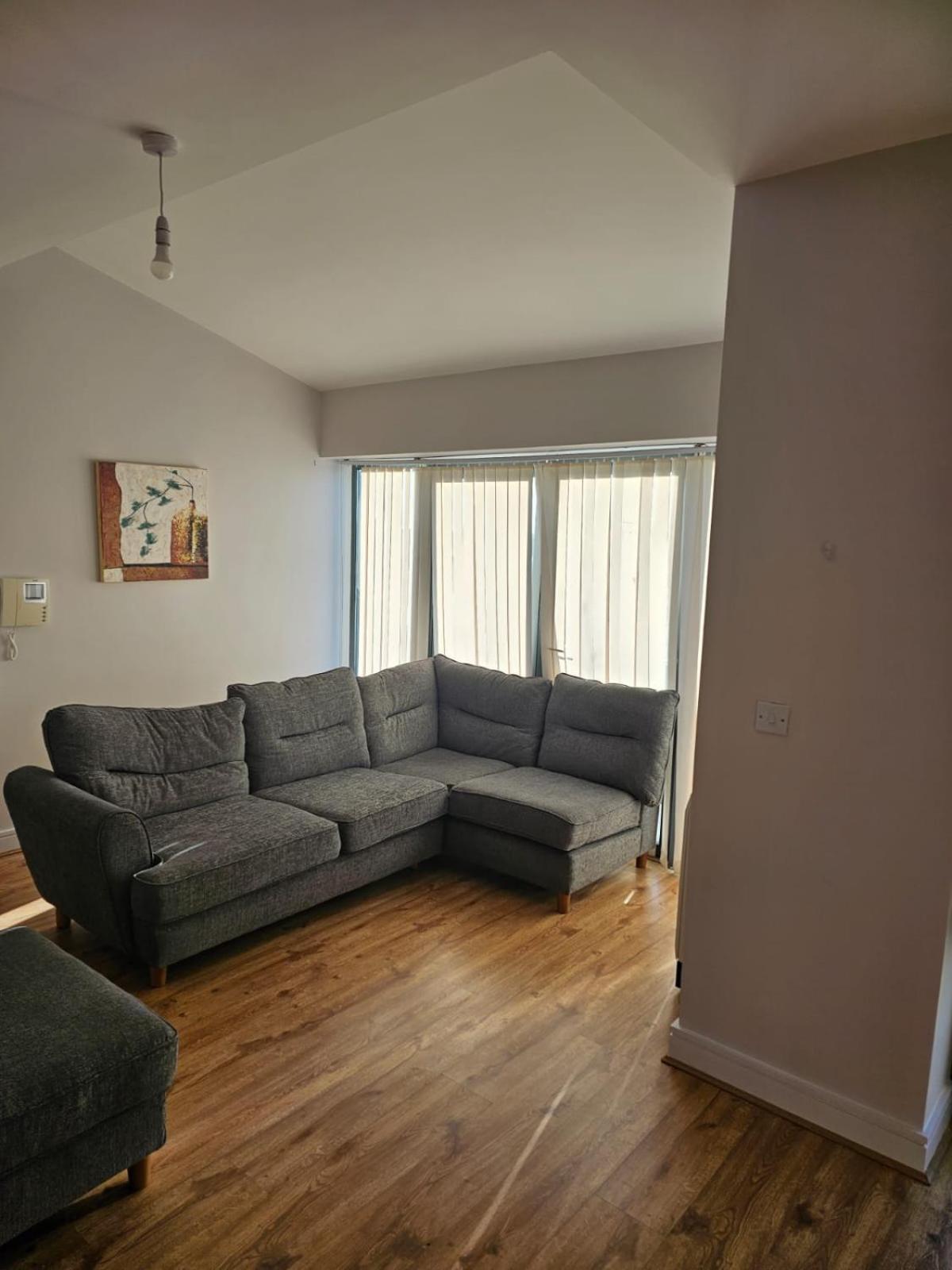 Cozy 2 Bedroom Apartment 基尔根尼 外观 照片
